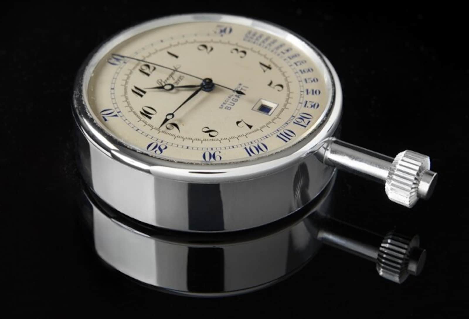 Breguet étend sa collection de pièces anciennes avec l’acquisition d’un chronographe créé pour Bugatti
