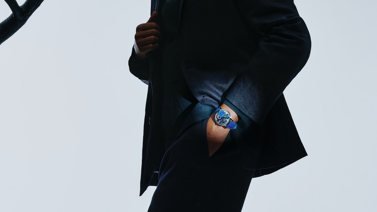 BREGUET_7047PT_LIFESTYLE_2-SD