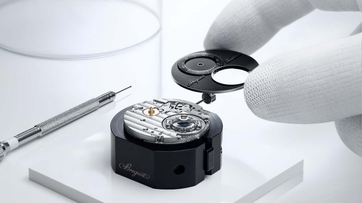 Breguet_7255PT2N9VU_METIERSDART
