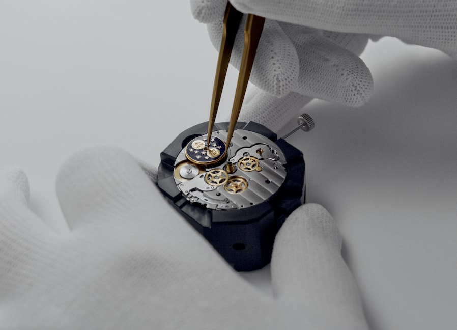 BREGUET CLASSIQUE 7787BB CUSTOMER SERVICES