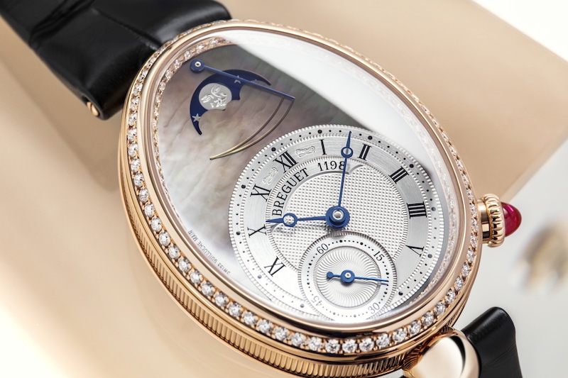 Montres Breguet Reine de Naples Phase de Lune 8908 8908BR 5T 964 D00D 3L