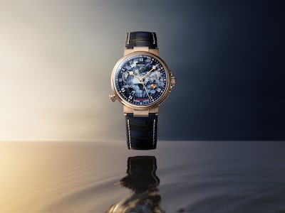 Marine Hora Mundi 5555