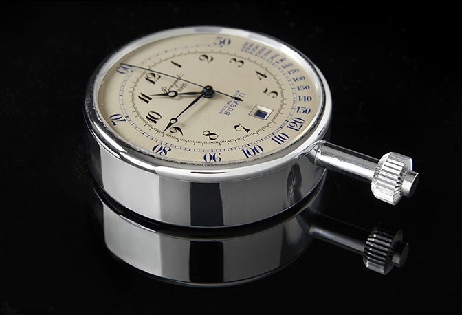 Une montre Breguet pour Bugatti exposée à la Cité de l’Automobile