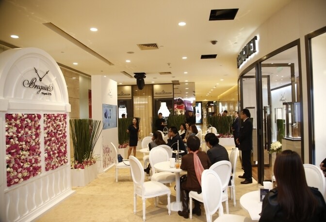 Grand Opening de la boutique Breguet de Beijing Yintai Centre en Chine
